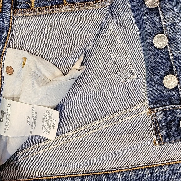 Men's Levi's 501, W36 L32 - Picture 4 of 4
